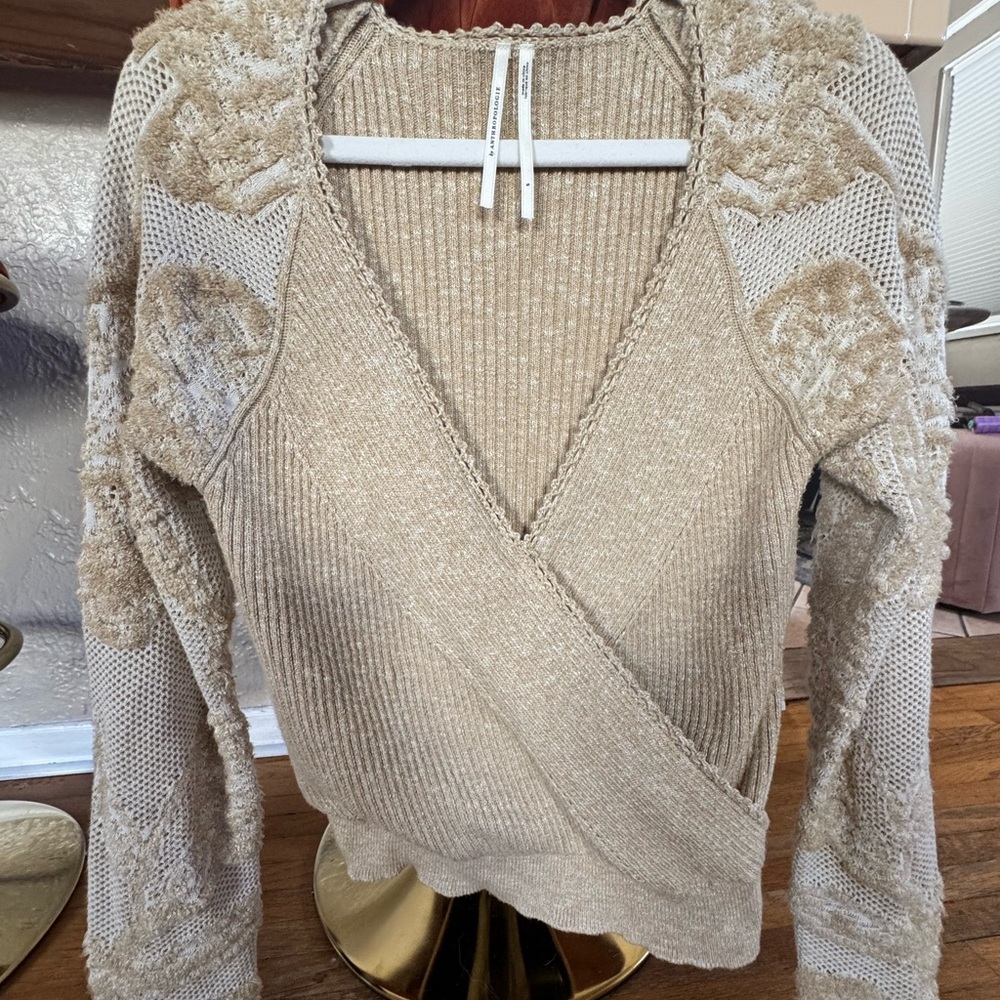 Anthropologie Cream V-Neck Sweater